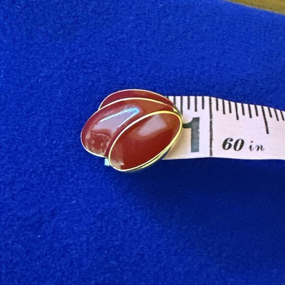 VTG NAPIER Gold Tone RED ENAMEL Screw back Clip On Earrings EUC Classic - Picture 5 of 8